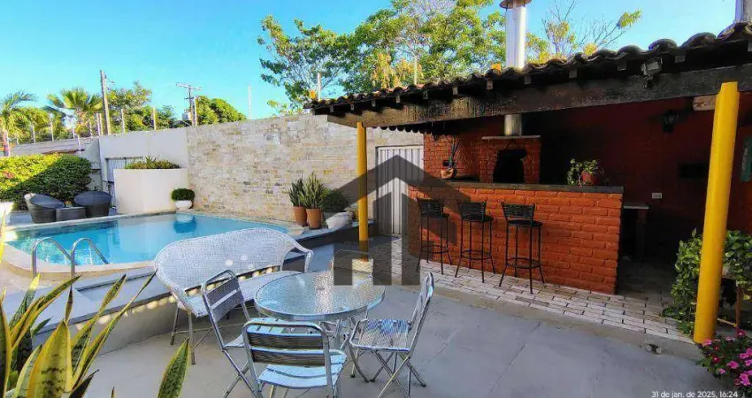Casa de 239m² à venda, com 4 quartos (1 suíte), localizada em Piedade, Jaboatão dos Guararapes - Pernambuco.