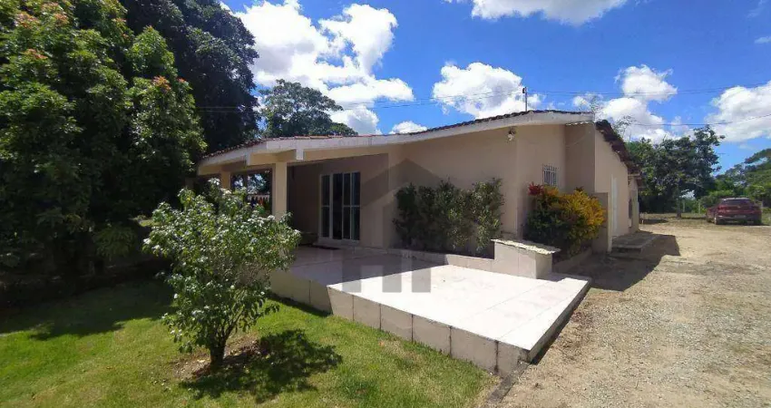 Casa com 3 quartos à venda, 210m², localizada em Aldeia, Camaragibe - Pernambuco.