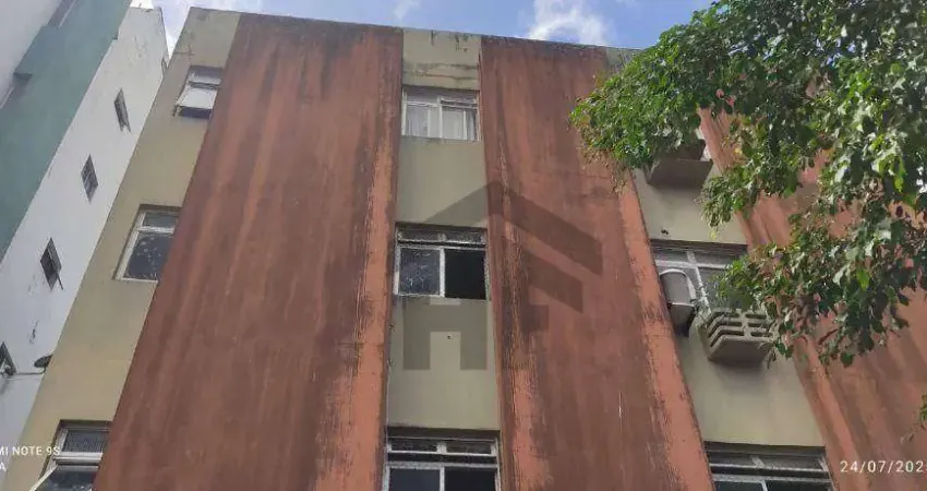 Apartamento de 100m² à venda, com 3 quartos (1 suíte), localizado em Candeias, Jaboatão dos Guararapes - Pernambuco.