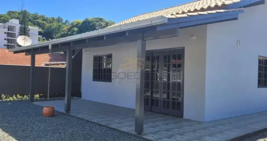Casa com 2 quartos à venda na Sergio Antonio Leandro, 394, Praia Alegre, Penha