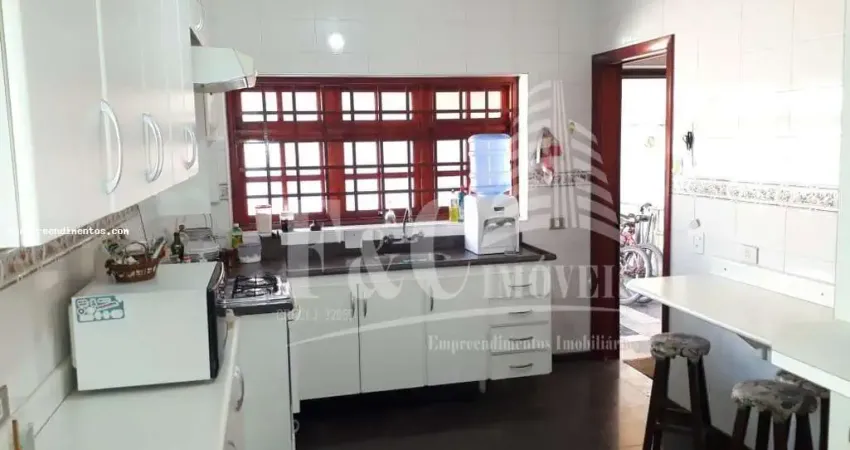 Sobrado para Venda em Americana, Jardim Progresso, 4 dormitórios, 1 suíte, 4 banheiros, 6 vagas