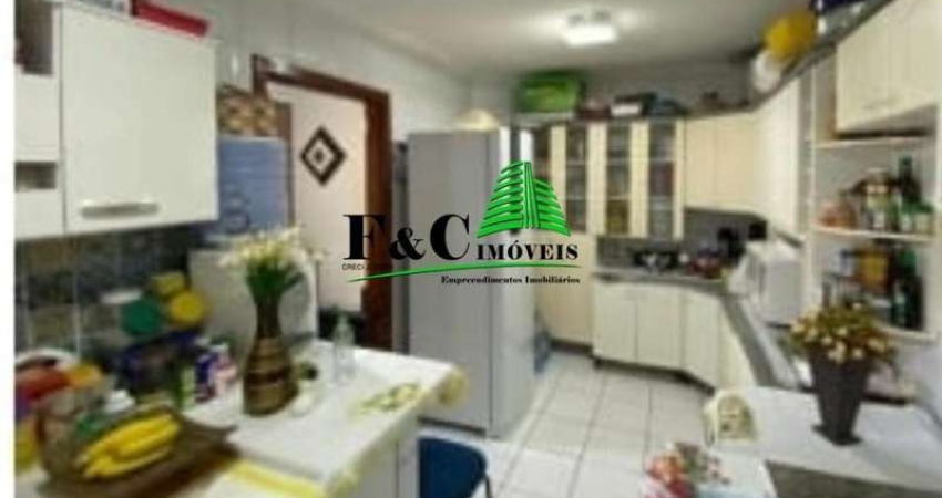Casa para Venda, Jardim São Roque, 3 dormitórios, 1 suíte, 2 banheiros, 2 vagas