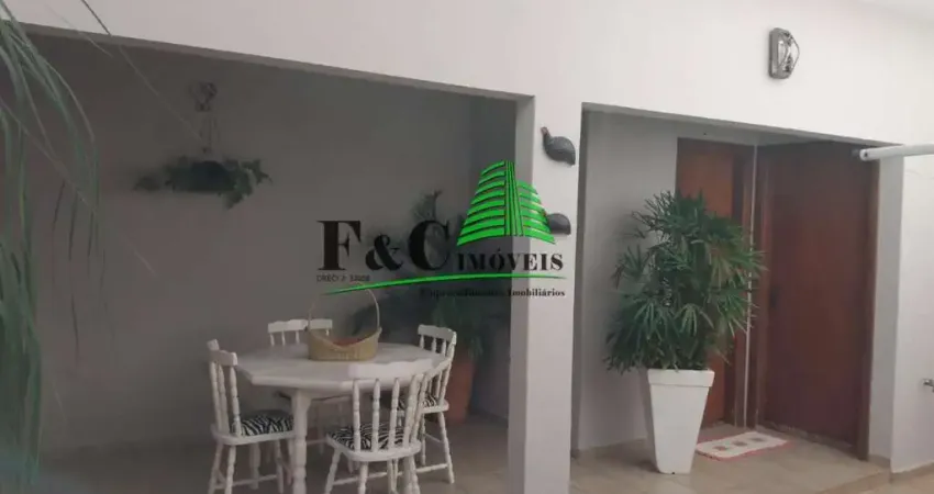 Casa / Sobrado para Venda em Limeira, Vila Queiroz, 3 dormitórios, 1 suíte, 2 banheiros, 4 vagas
