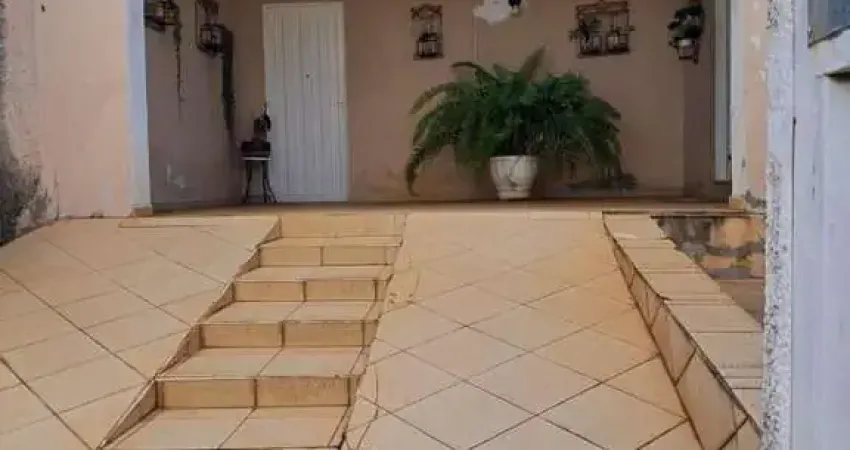 Casa para Venda em Limeira, Cidade Jardim, 4 dormitórios, 1 suíte, 2 banheiros, 2 vagas