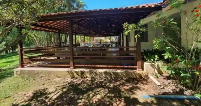 Casa em Condomínio para Venda em Limeira, Bairro dos Pires, 3 dormitórios, 2 banheiros, 5 vagas