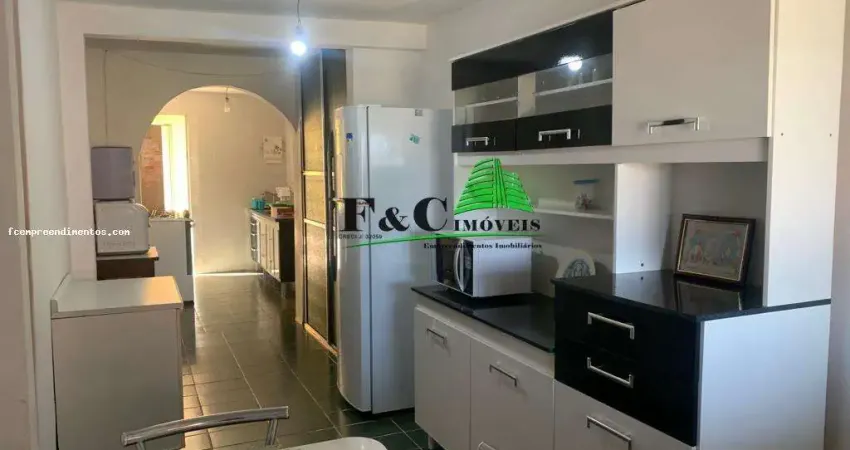 Casa para Venda em Limeira, Cecap, 4 dormitórios, 1 banheiro, 1 vaga
