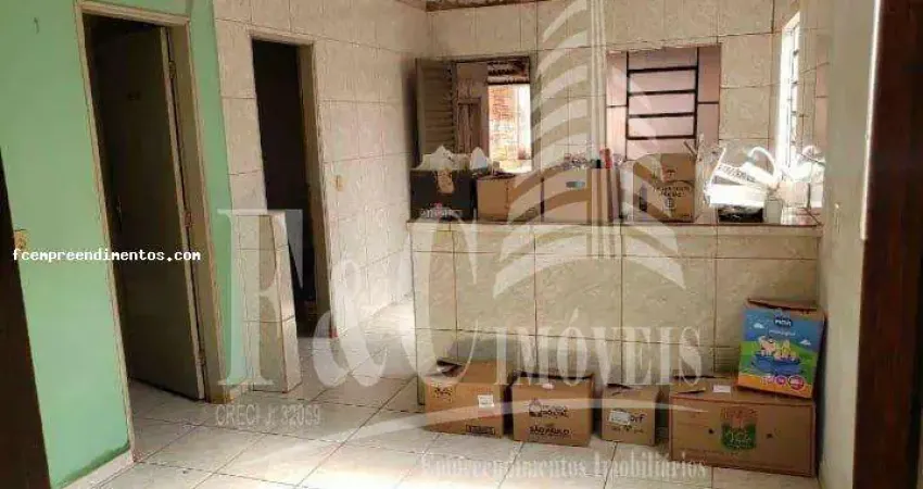 Casa para Venda em Pereira Barreto, Jardim São Francisco, 2 dormitórios, 2 banheiros, 6 vagas