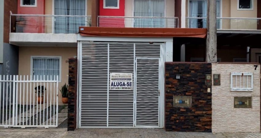 Casa com 3 quartos para alugar na Rua México, 58, Floresta, Joinville