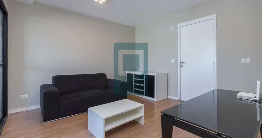 Apartamento mobiliado com 2 quartos 2 vagas e sacada no Centro