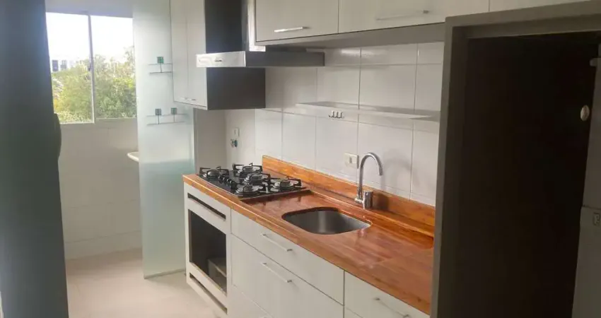 Apartamento semi-mobiliado com 2 quartos 1 suíte 1 vaga e sacada – almirante tamandaré