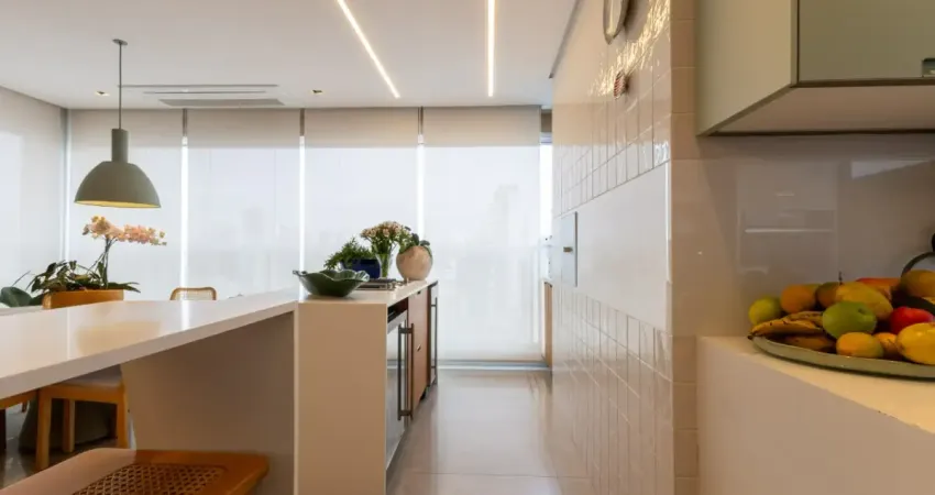 Apartamento para venda em Vila Olímpia com 3 quartos, sendo 1 suíte , 155m² 3 vagas