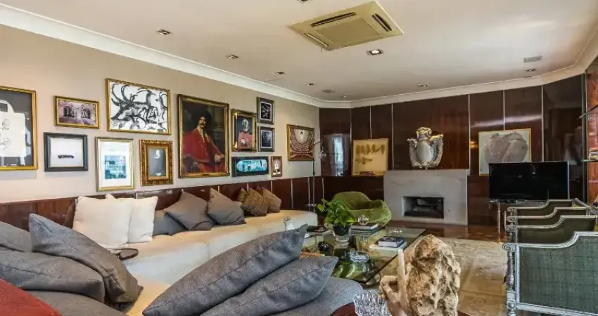 Cobertura para venda em Jardins com 4 quartos, sendo 4 suítes , 678.00m²