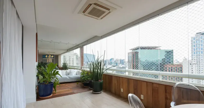 Apartamento venda Itaim Bibi 2 quartos, sendo 2 suítes , 152m² 3 vagas