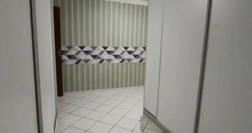 Apartamento a 100m do mar do Bessa