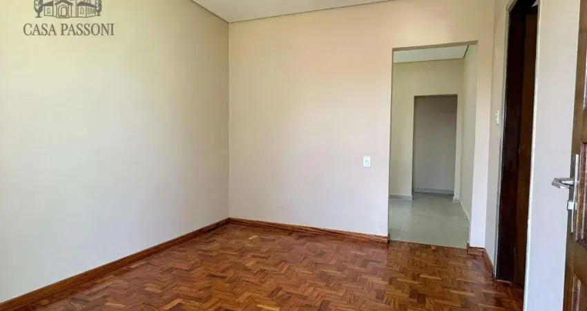 Casa à venda em Campinas, Jardim São Vicente, com 2 quartos, com 298 m²