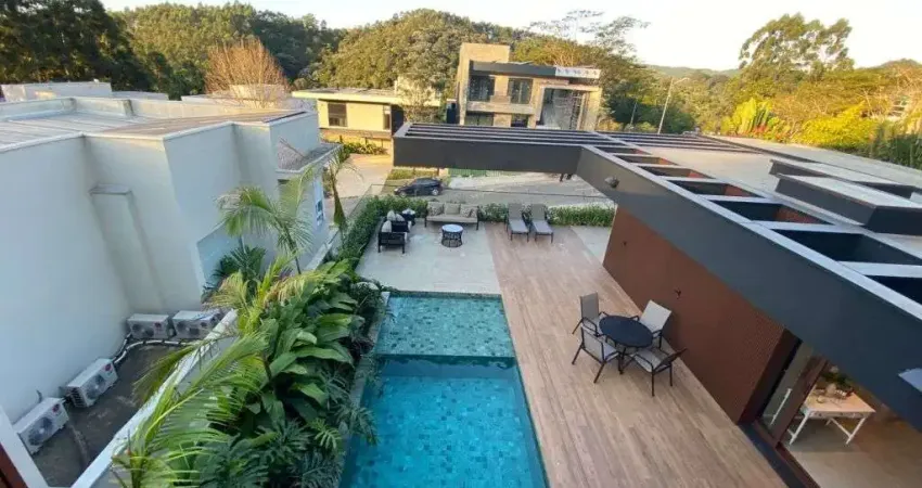 Casa em condomínio fechado com 4 quartos à venda na Rua Toulon, Tamboré, Santana de Parnaíba