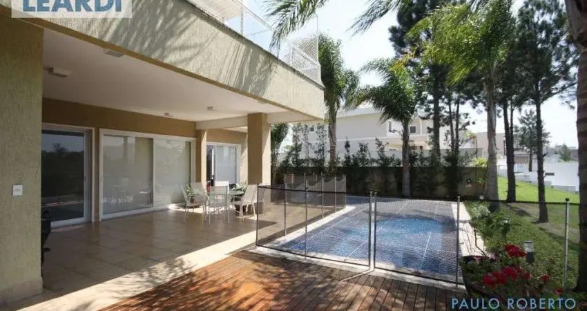 Casa em condomínio fechado com 4 quartos para alugar na Alameda Picasso, Alphaville, Santana de Parnaíba