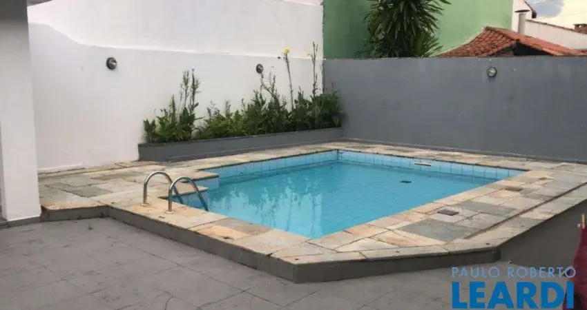 Casa em condomínio fechado com 4 quartos à venda na Alameda Platina, Alphaville, Santana de Parnaíba