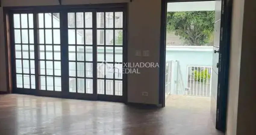 Casa com 4 quartos à venda na Rua Vicenzo Capassi, 44, Taboão, São Bernardo do Campo