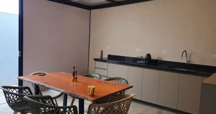 Casa em condomínio fechado com 2 quartos à venda na Rua Oitocentos, Jardim Imperial, Cuiabá