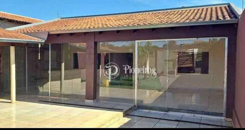 Casa com 3 dormitórios à venda, 250 m² por R$ 300.000,00 - Marumbi - Londrina/PR