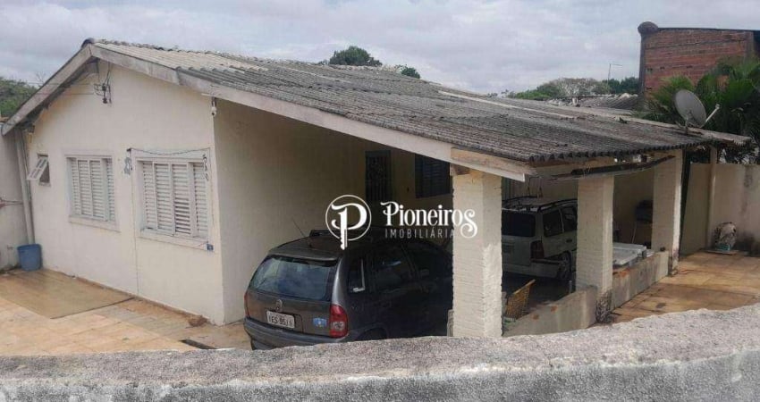 Casa  a  Venda