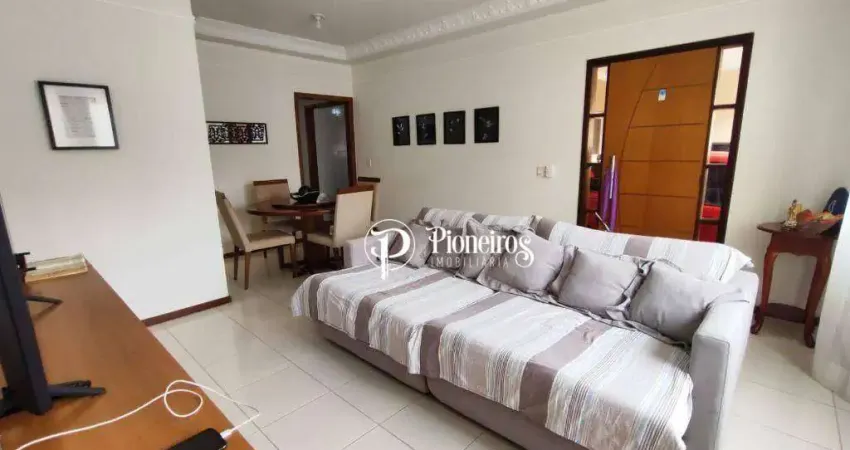 Casa com 3 dormitórios à venda, 130 m² por R$ 690.000 - São Pedro - Londrina/PR