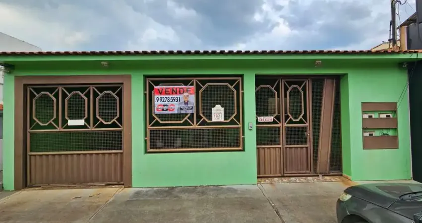 Casa para Venda em Porto Velho, Olaria, 2 dormitórios, 1 suíte, 2 banheiros, 2 vagas