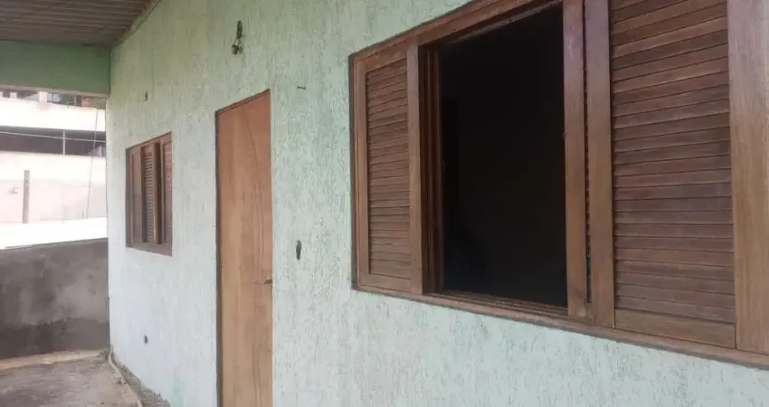 Casa Usada para Venda em Santana de Parnaíba, Chácara do Solar III, 3 dormitórios, 2 banheiros, 1 vaga