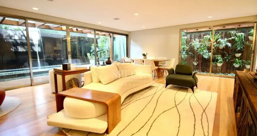 470 m², 4 suítes, 4 vagas – Residência com elevador e lazer integrado no Jardim Europa