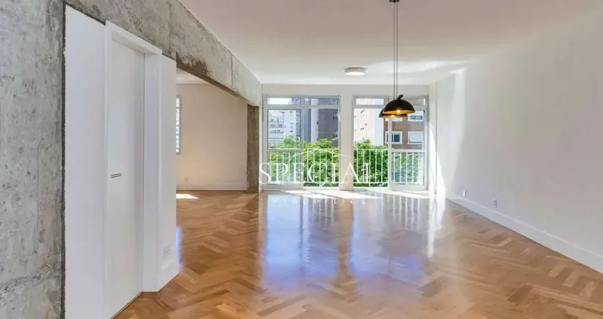 Apartamento Reformado no Jardim America 143 m² | 2 Suítes | 2 Vagas