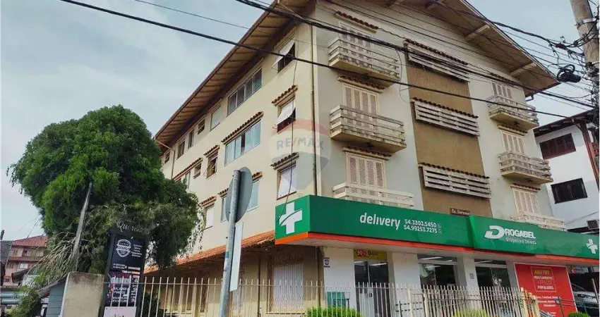 Apartamento 1 dormitório com localização privilegiada no centro de canela.