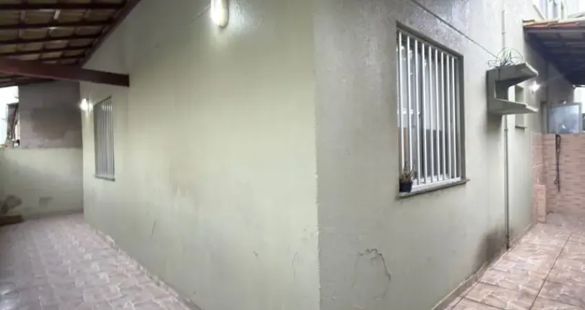 Apartamento térreo com quintal no Recreio das Palmeiras – Colina de Laranjeiras