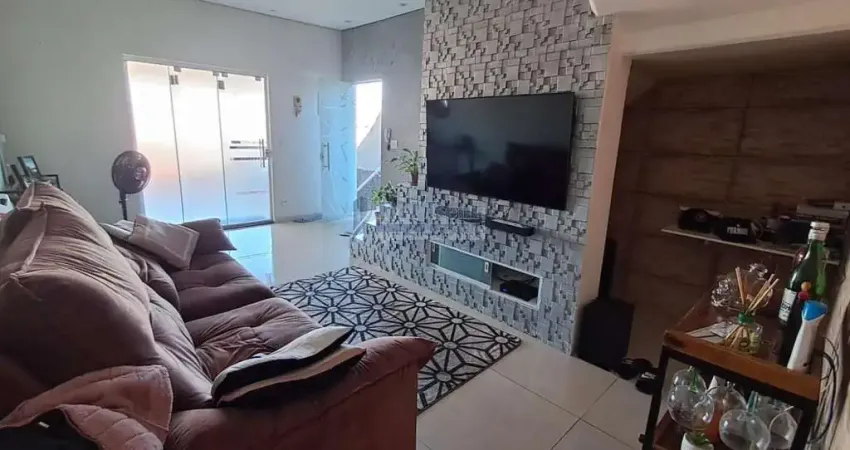 Sobrado para Venda em Mogi das Cruzes, Vila Lavínia, 2 dormitórios, 2 banheiros, 1 vaga