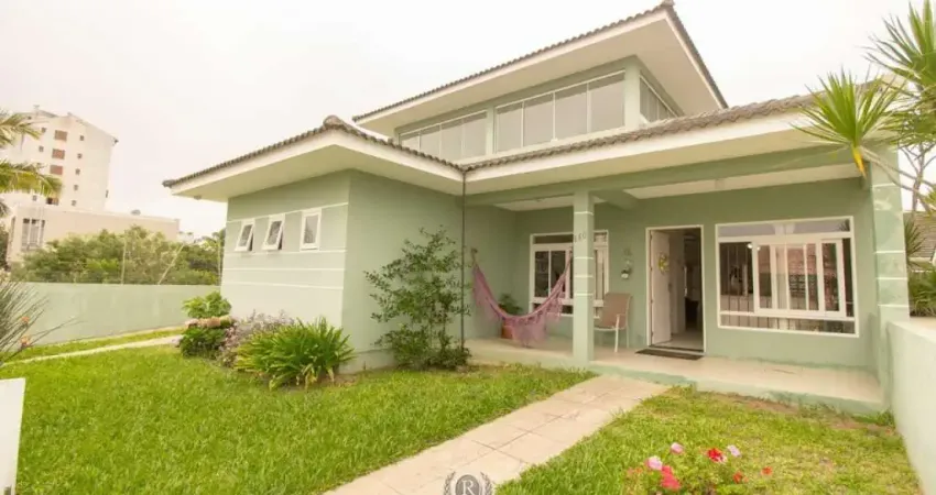 Casa com 5 quartos à venda na Rua Brasil, Praia da Cal, Torres