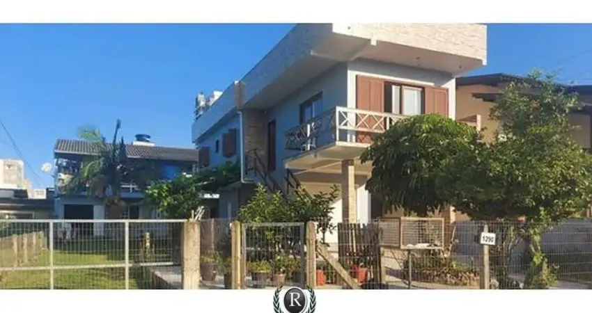 Casa com 6 quartos à venda na Rua Pará, Stan, Torres