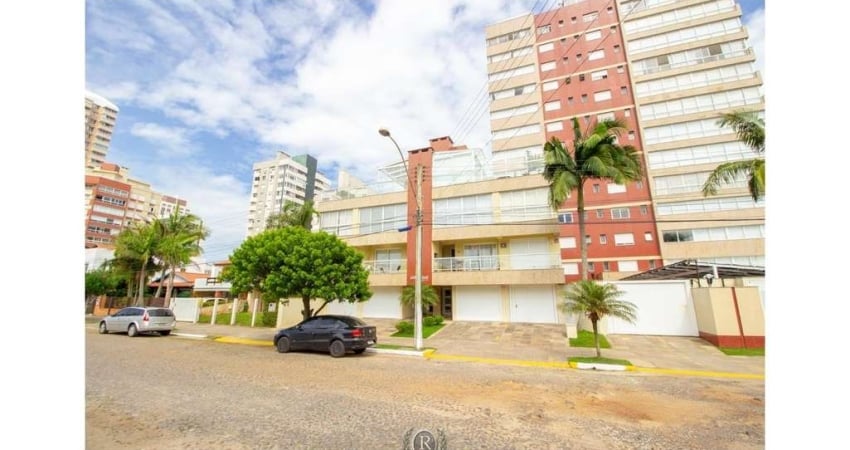 Apartamento com 3 quartos para alugar na Rua Sete de Setembro, Praia Grande, Torres