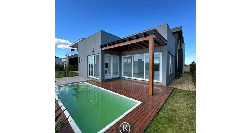 Casa 3 suítes a venda Reserva das Águas Torres