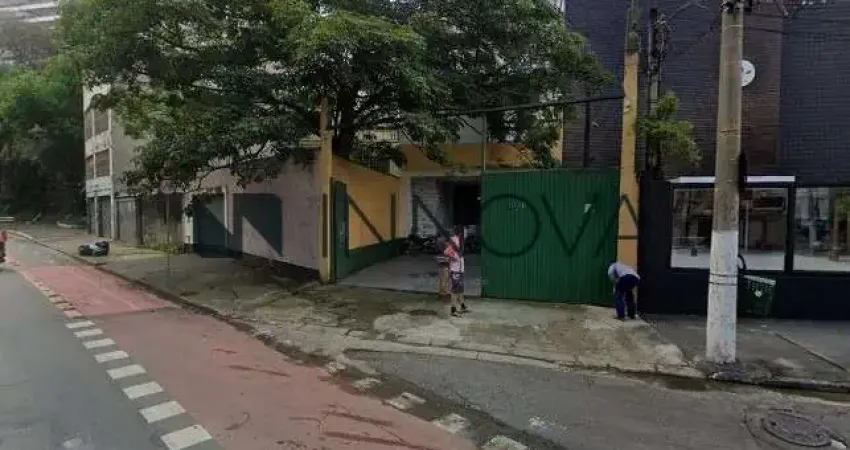 Barracão / Galpão / Depósito para alugar na Rua Ministro Ferreira Alves, 1046, Pompéia, São Paulo