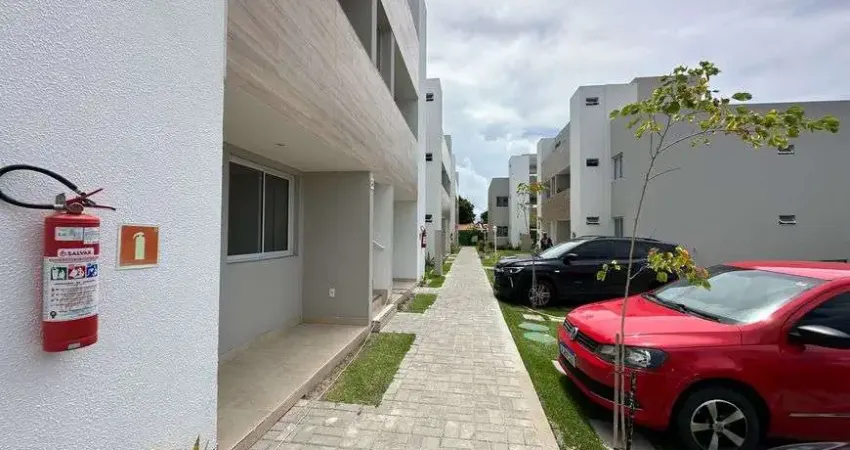 Apartamento térreo com quintal 72m2 e duas suítes com portaria Buraquinho / Lauro de Freiras BA