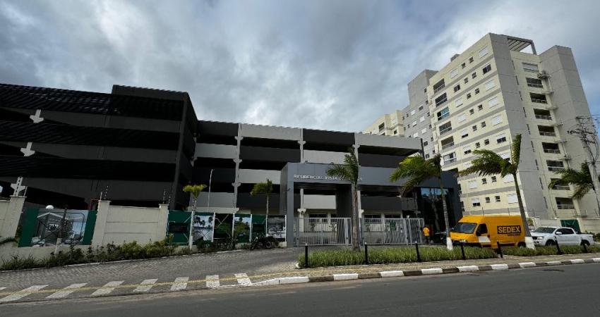 Apartamento em Buraquinho- 2 quartos
