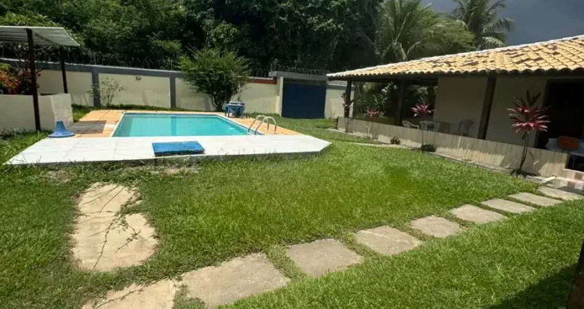 Casa com 5 quartos para alugar na Avenida Praia de Itapoan, Atlântico Norte, Lauro de Freitas