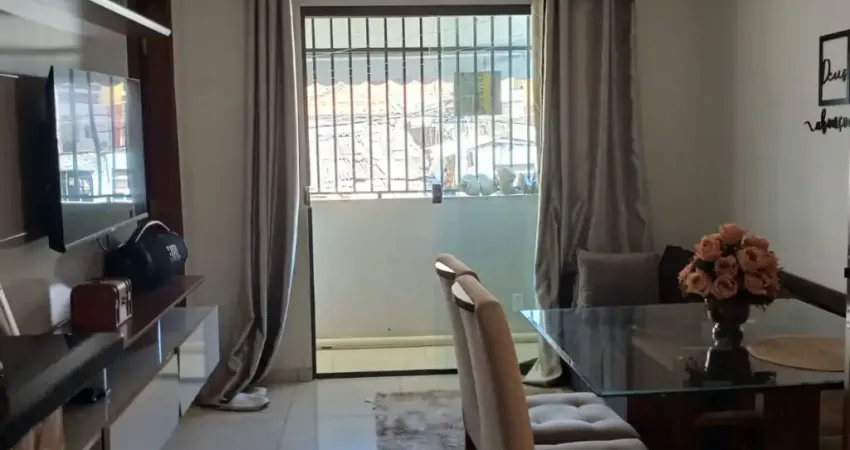 Cód. 249 Boca do Rio Casa com 2/4 e Varanda na Rua da 9ª Delegacia