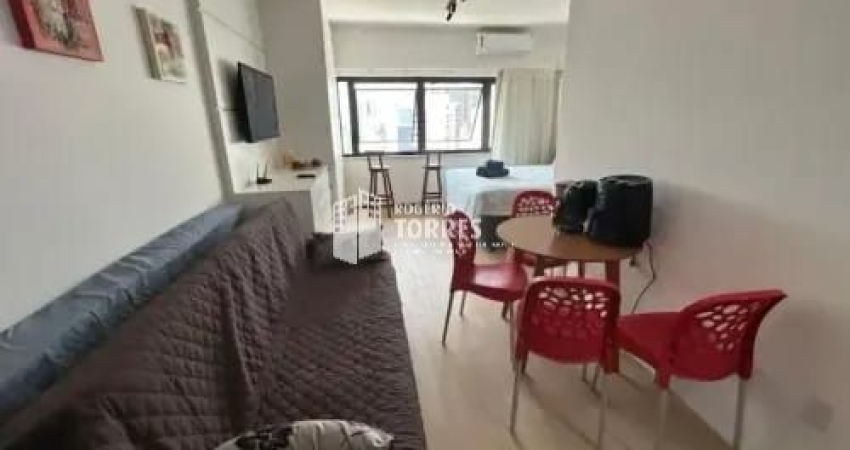 STUDIO a venda de 32m² PORTEIRA FECHADA, vista mar e garagem na Barra