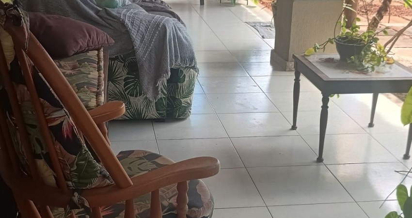 Casa Duplex à venda dentro de condomínio em Buraquinho, Lauro de Freitas-BA