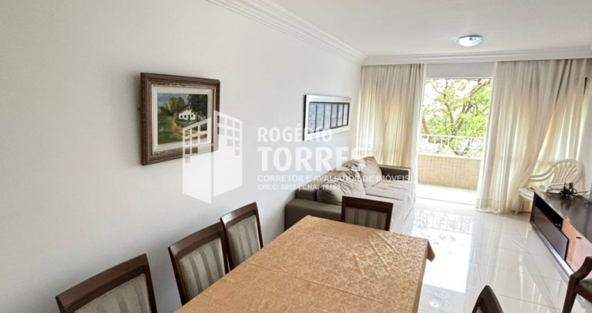 Apartamento a venda de 2/4, 1 suítes + dependência e garagem na PITUBA