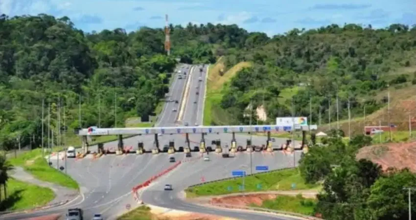 Terreno comercial à venda na Via Parafuso, São Cristóvão, Salvador