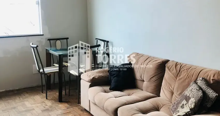 Apartamento a venda de 2/4 + dependência, escada na BARRA - Salvador - BA