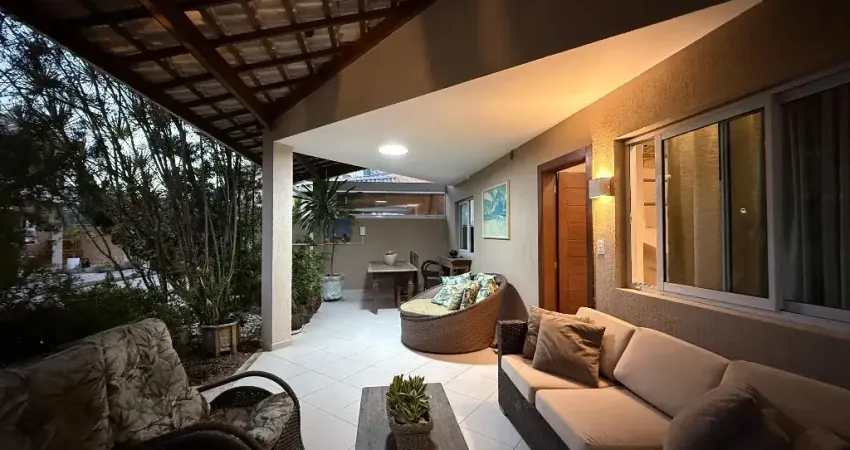 Casa em condomínio fechado com 4 quartos à venda na Rua João Marques Oliveira, Buraquinho, Lauro de Freitas