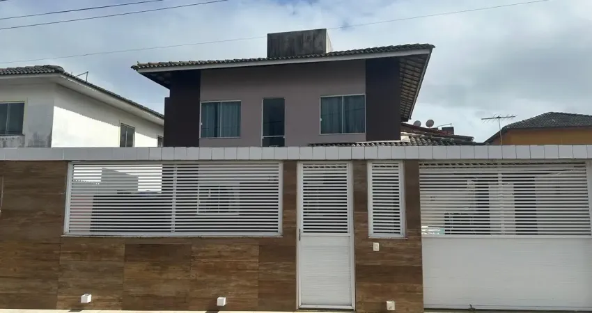 Cód. 8012 arembepe casa com 5/4 sendo 3 suítes em condomínio com acesso ao rio capivara